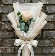 Букет цветов из:  Розы в Лангепасе