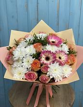 Букет цветов из:  Розы, Герберы и Хризантемы в Лангепасе