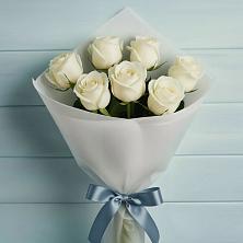 Букет 7 Белых роз Эдлесс Лав в Лангепасе