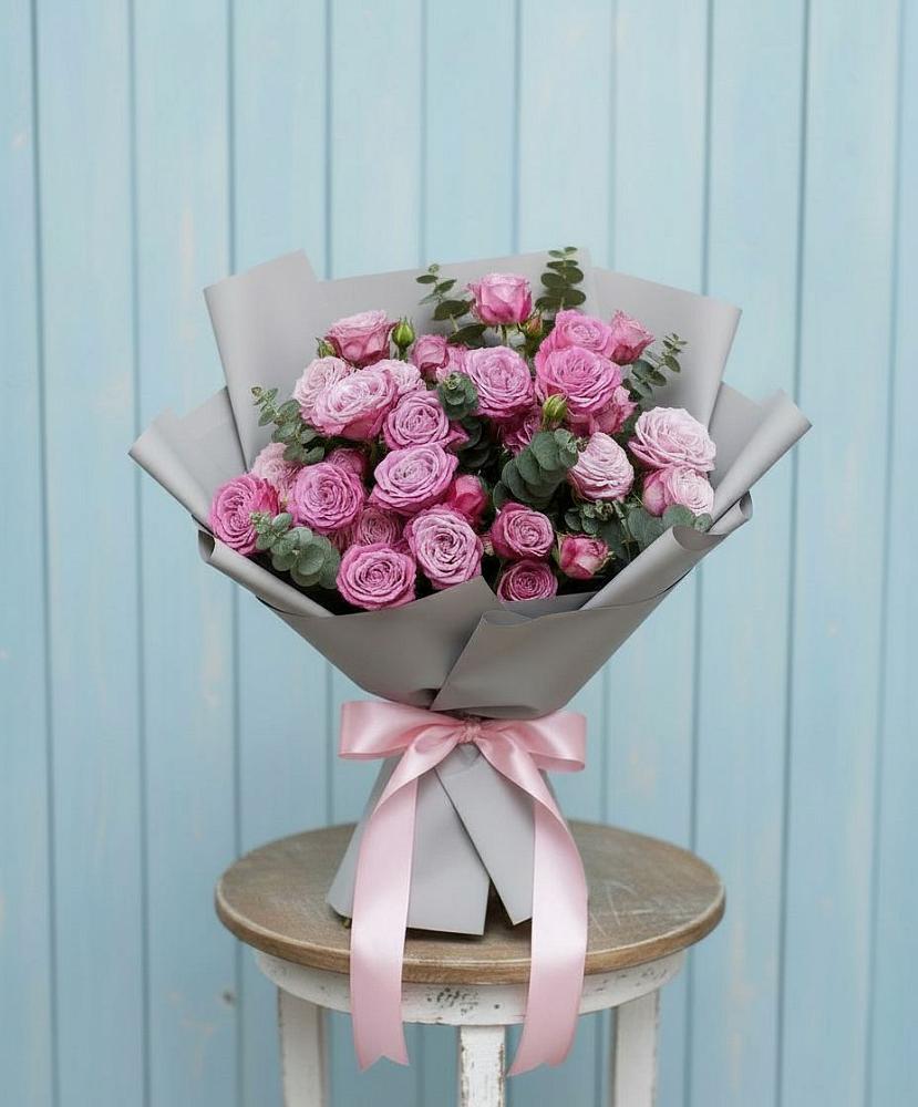 Букет цветов из: Розы в Лангепасе