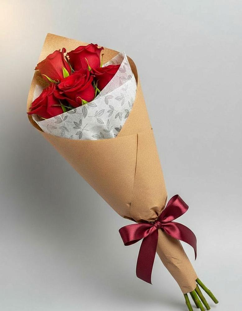 Букет цветов из: Розы в Лангепасе
