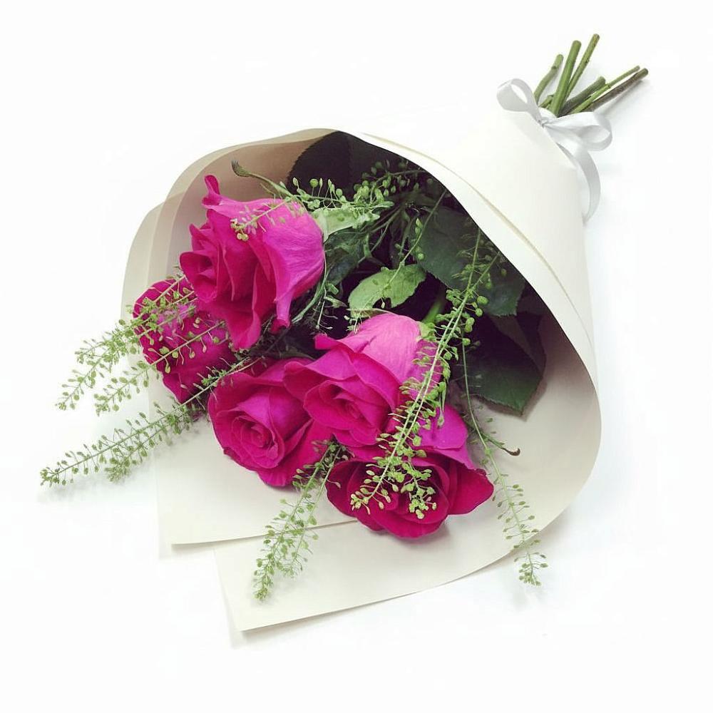 Букет цветов из: Розы в Лангепасе