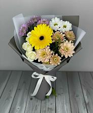 Букет цветов из:  Розы, Герберы и Хризантемы в Лангепасе