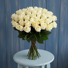 Букет 51 Белая роза Эдлесс Лав в Лангепасе
