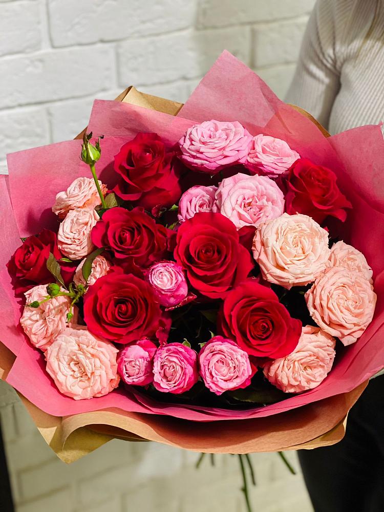 Букет цветов из: Розы в Лангепасе