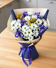 Букет цветов из:  Розы, Ирисы и Хризантемы в Лангепасе