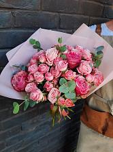 Букет цветов из:  Розы в Лангепасе