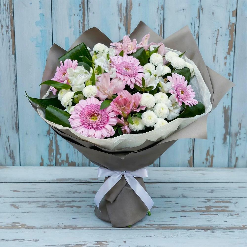Букет цветов из: Герберы, Альстромерии и Хризантемы в Лангепасе