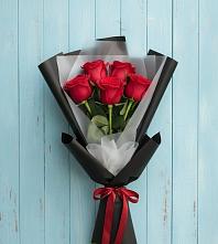 Букет цветов из:  Розы в Лангепасе